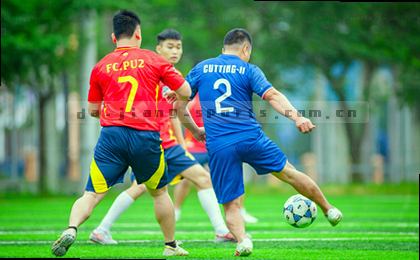 标题1：梅西伤愈归队，阿根廷首战悬念升温